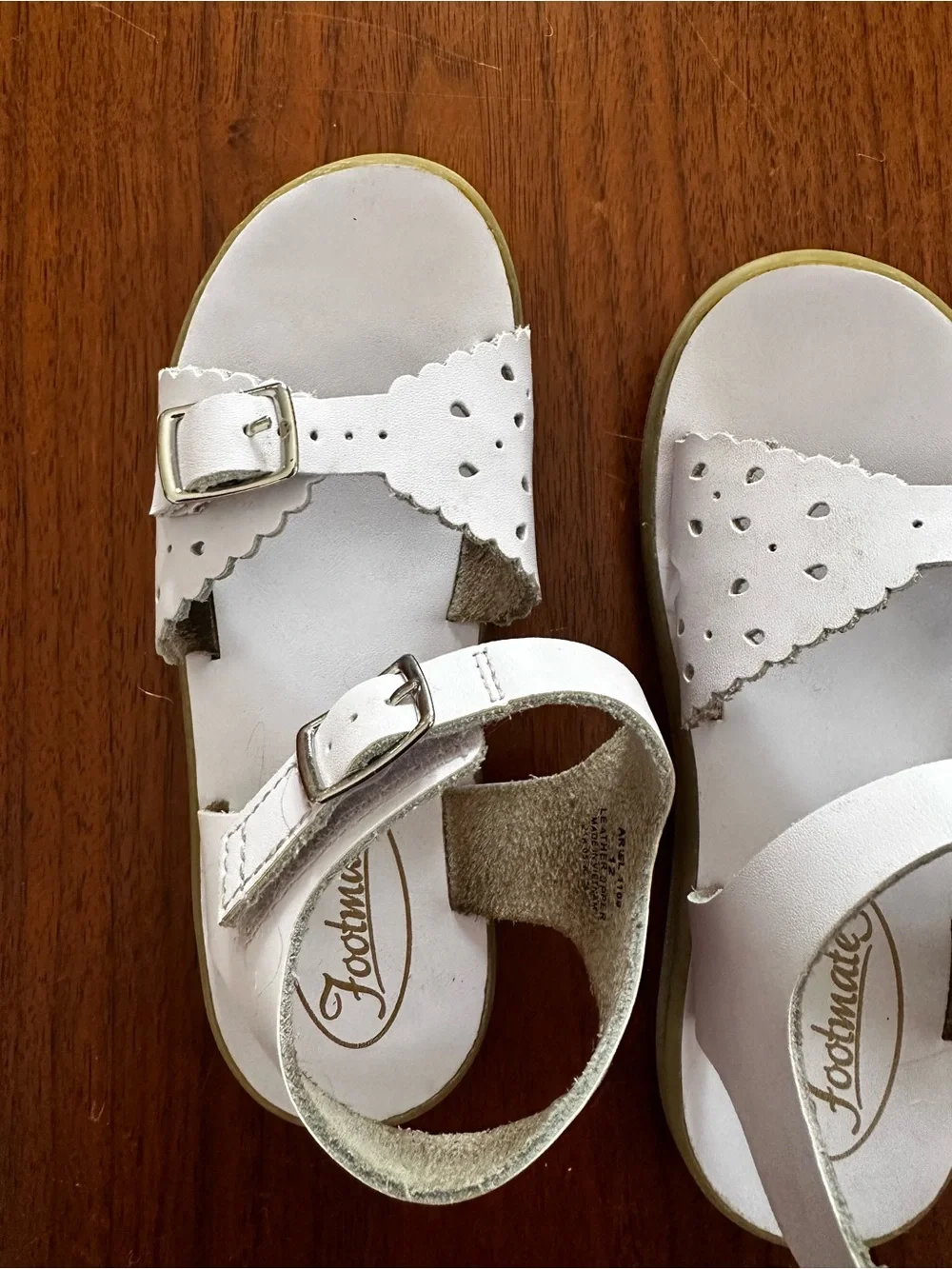 Footmates Ariel Lilac Kids Leather Buckle Sandals size 12